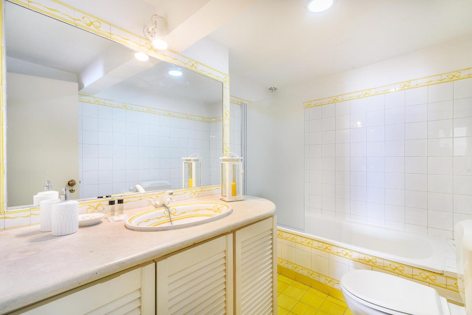 Beguest Cozy Flat Sant 'Ana Apartment Lisbon Luaran gambar